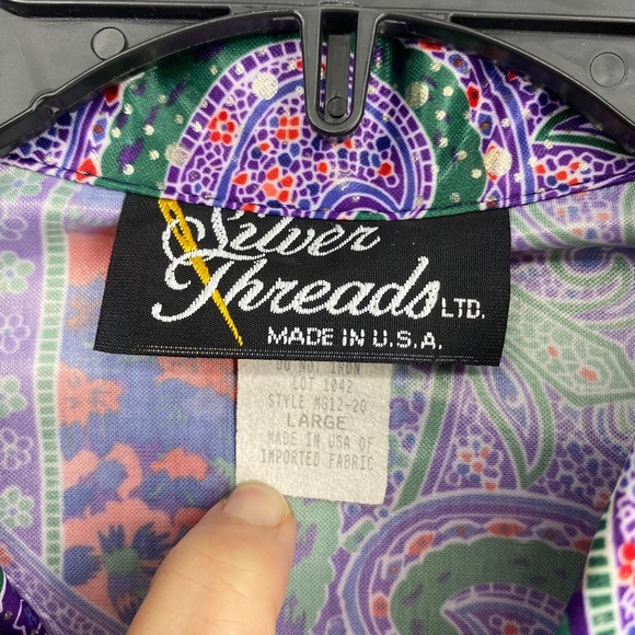 Silver Threads Womens Large Vintage Button Up Shirt Purple Red Silver Paisley LS - Picture 2 of 9